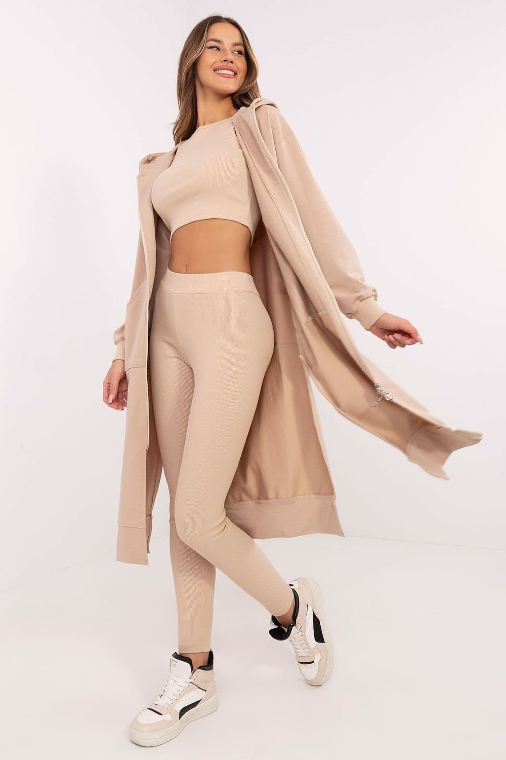 Komplektas factory price smėlio spalvos – moteriškas drabužis