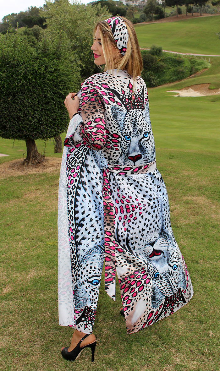 Baltojo leopardo kimono – moteriškas drabužis